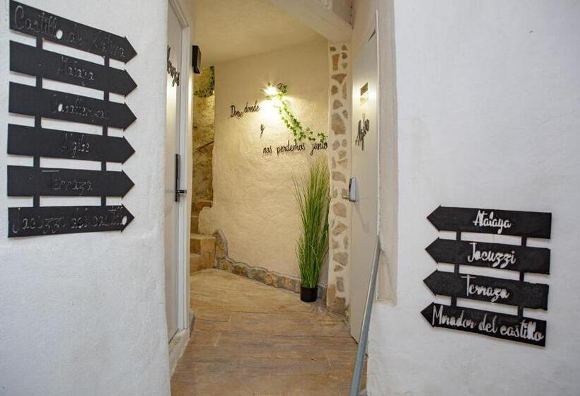 Bed and Breakfast Fortress Jacuzzi Suites