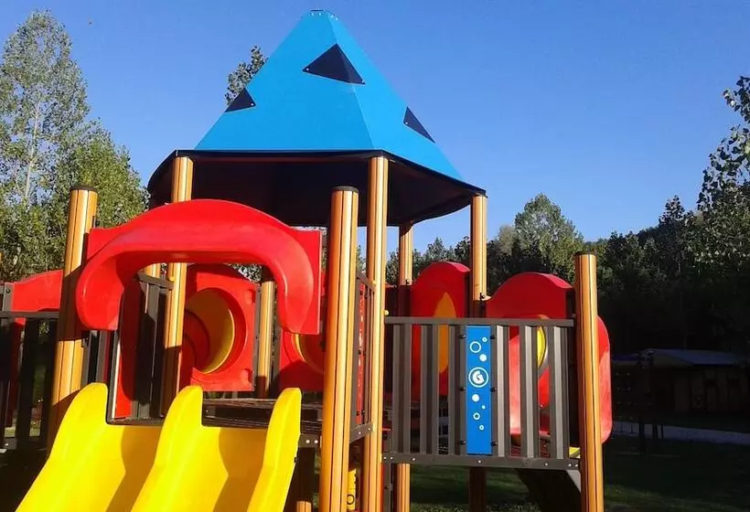 Hotel Camping Pirinenc