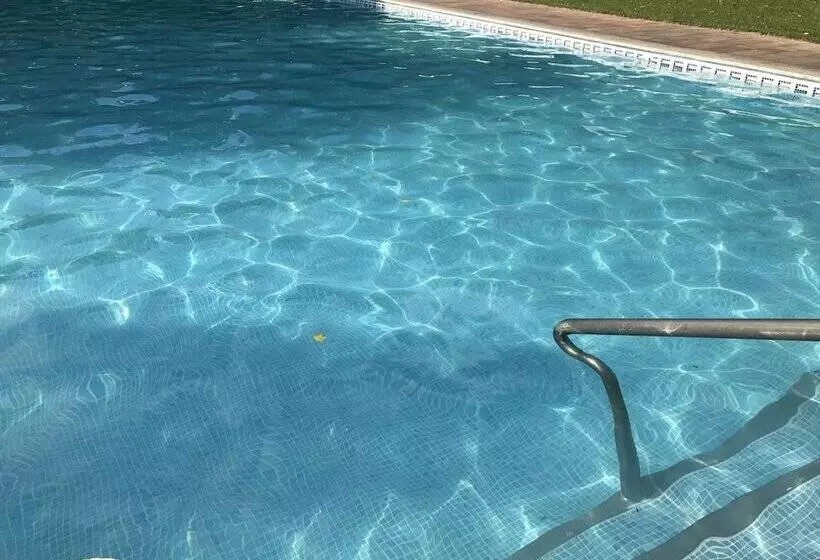 Hotel Camping Pirinenc