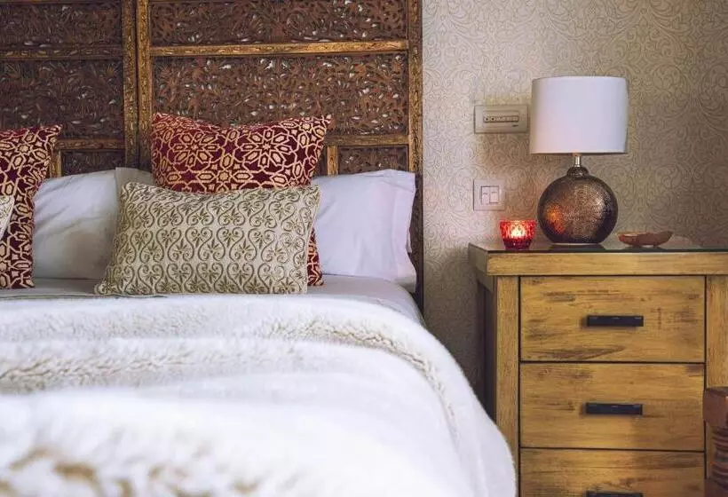 ペンション Posada El Azufral