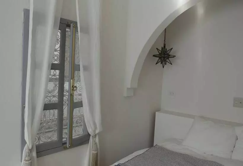 Riad Nana