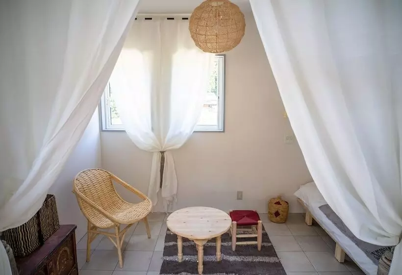 Riad Nana