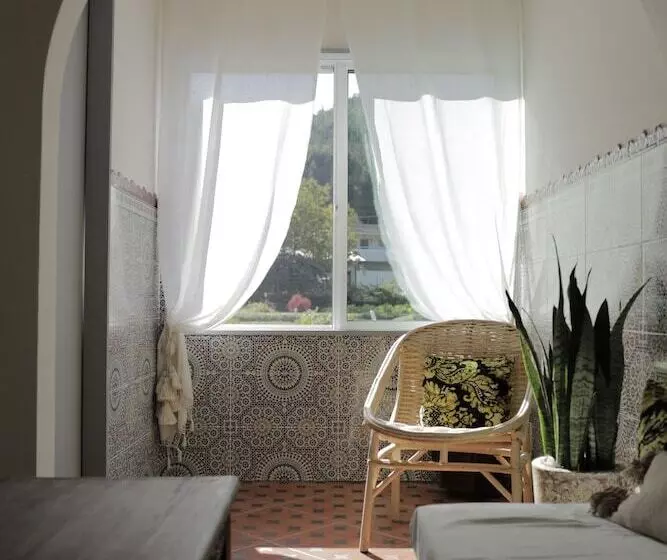 Riad Nana
