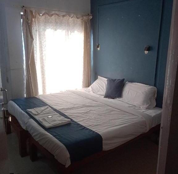 호텔 Munnar Central