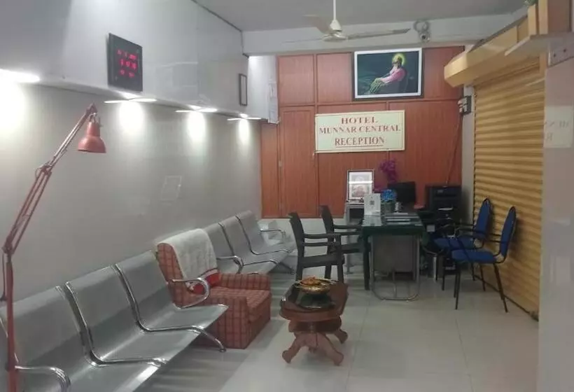 Hotel Munnar Central