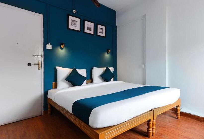 호텔 Munnar Central