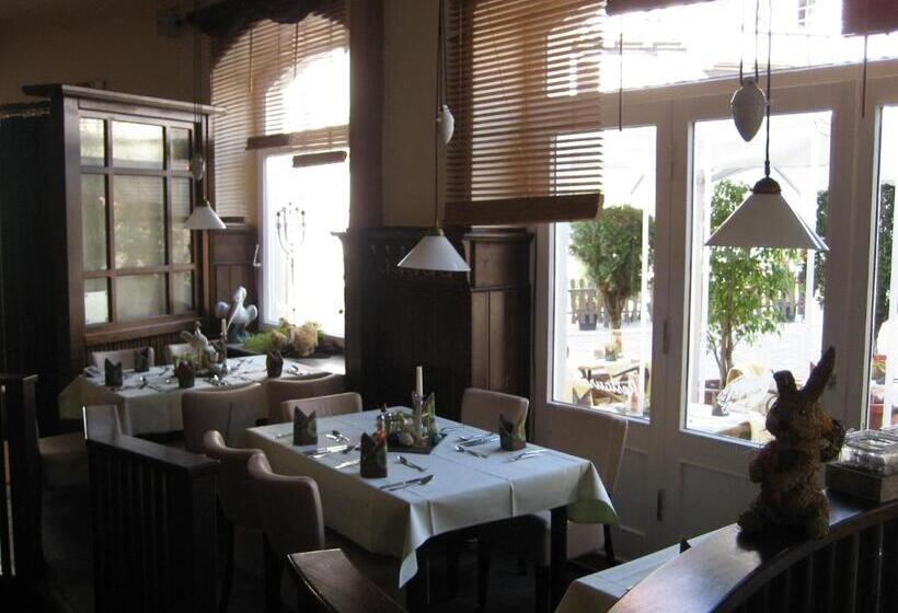 Отель Pelikans Krone