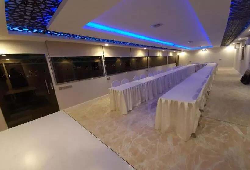 Hotelli Qasr Alshamal