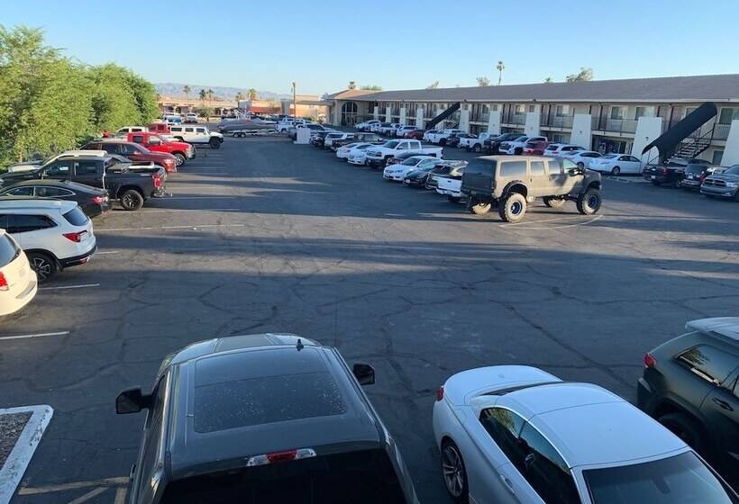 فندق Days Inn By Wyndham Lake Havasu