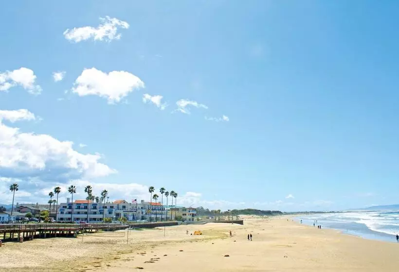 Sandcastle Hotel On The Beach