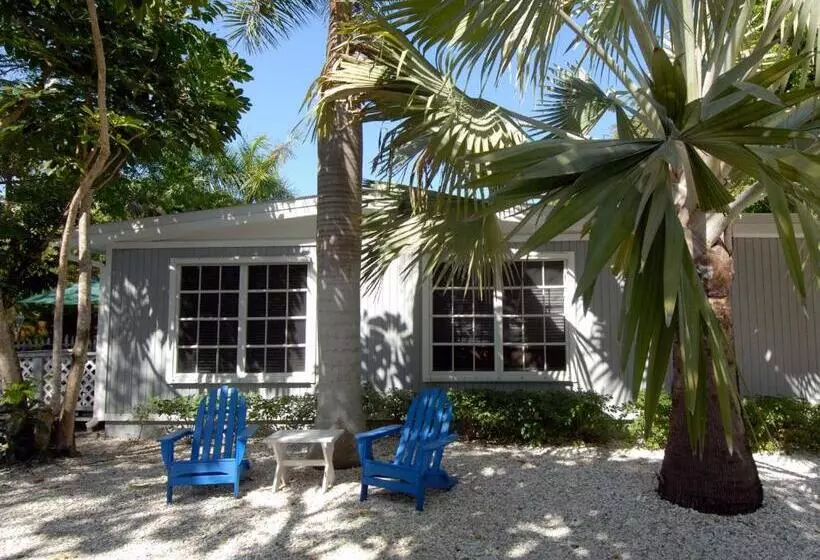 هتل Seahorse Cottages   Adults Only