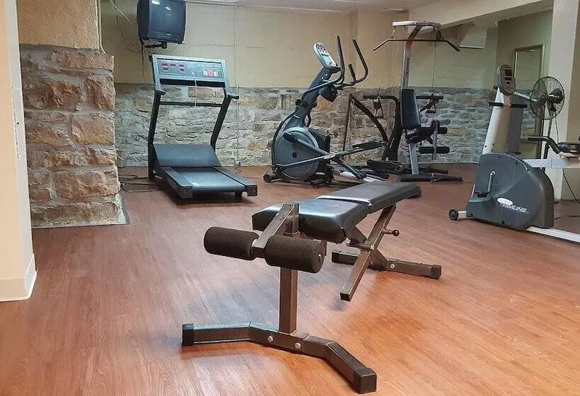 Отель Senate Luxury Suites