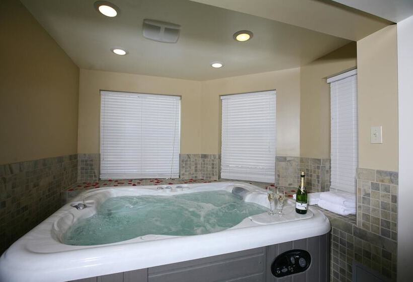 فندق Senate Luxury Suites