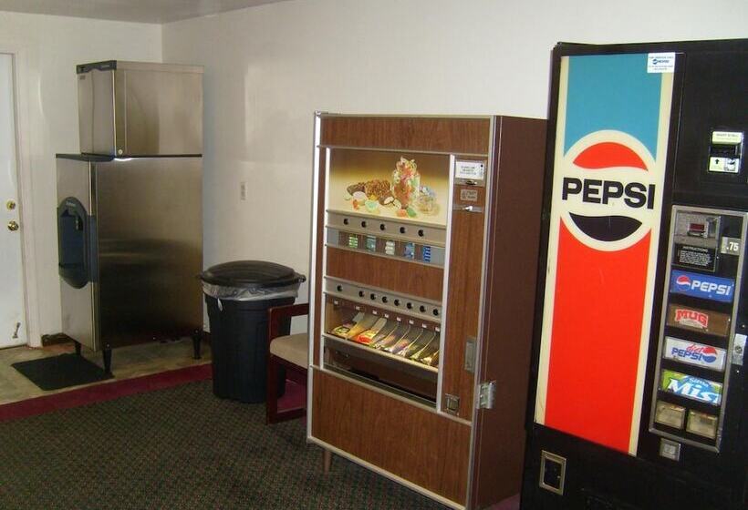 فندق Shanico Inn