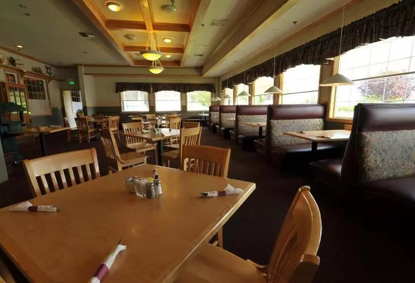Shilo Inn Suites Hotel Nampa Suites