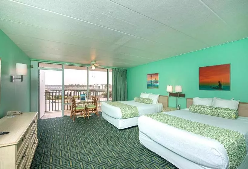 هتل The Schooner Inn