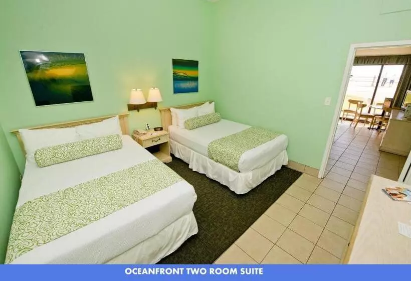 هتل The Schooner Inn