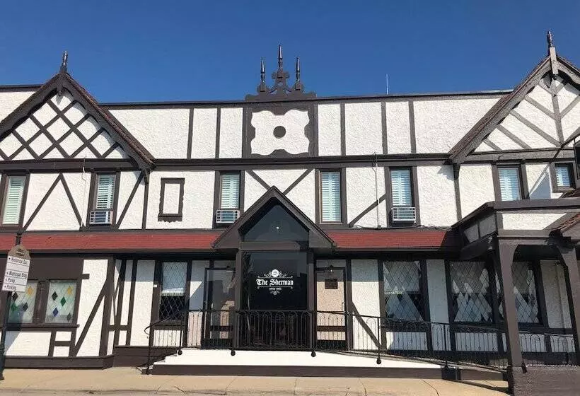 호텔 The Sherman Inn