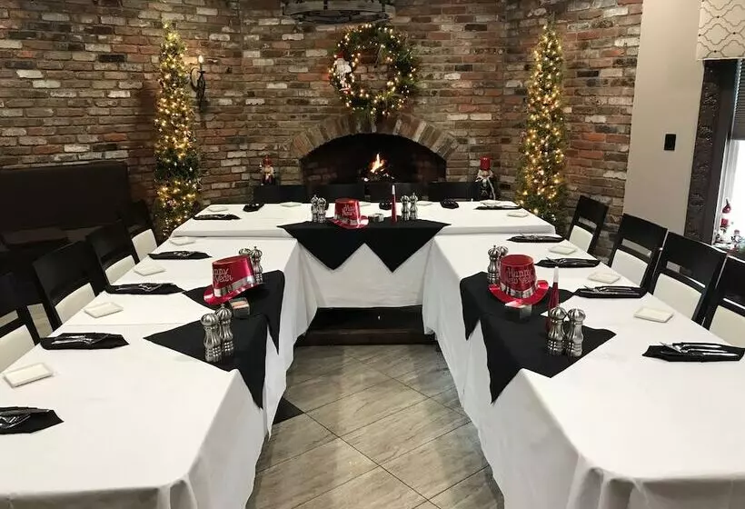 호텔 The Sherman Inn