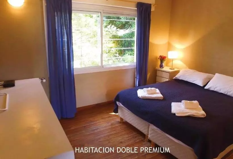 Retkeilymaja Hosteria Sirena