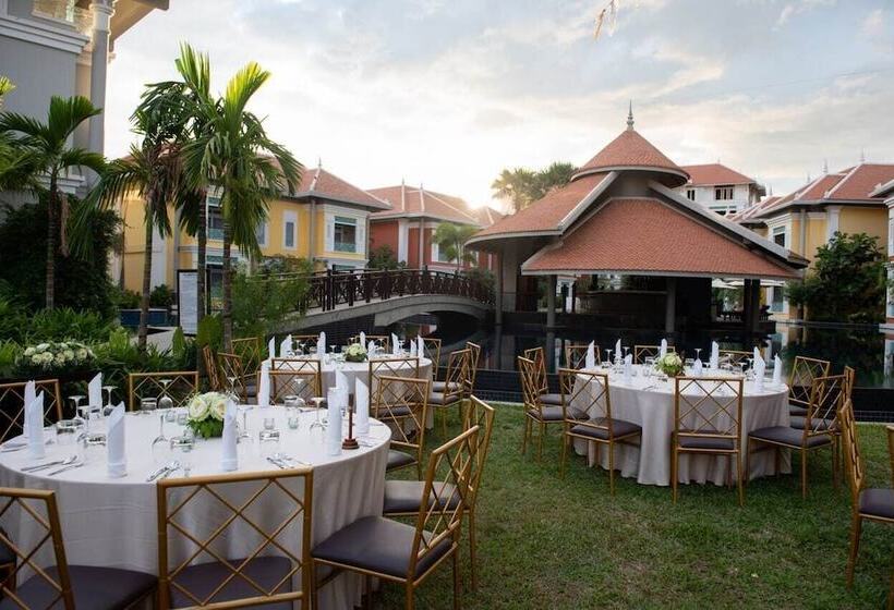 مبيت وإفطار The Royal Family Suites By Memoire Palace Resort & Spa