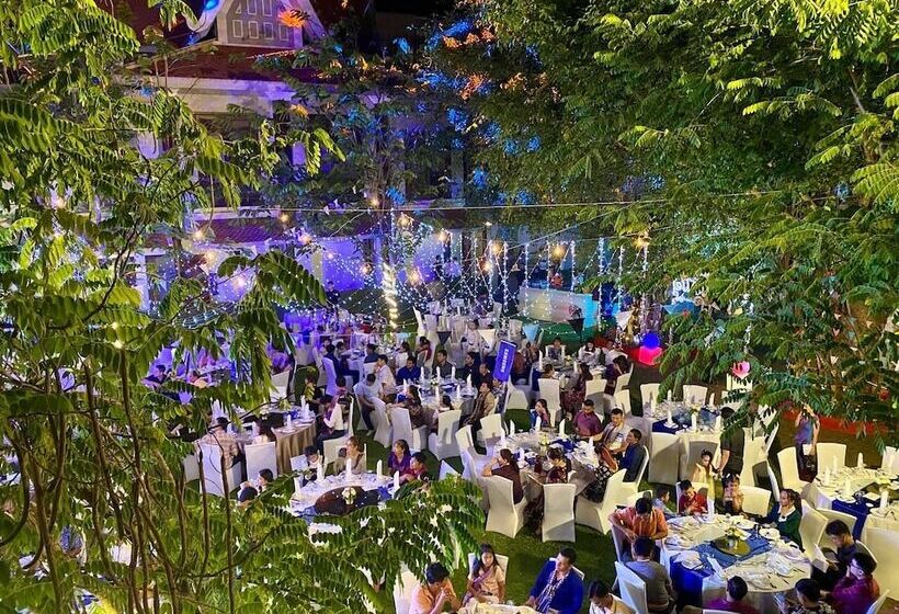 مبيت وإفطار The Royal Family Suites By Memoire Palace Resort & Spa