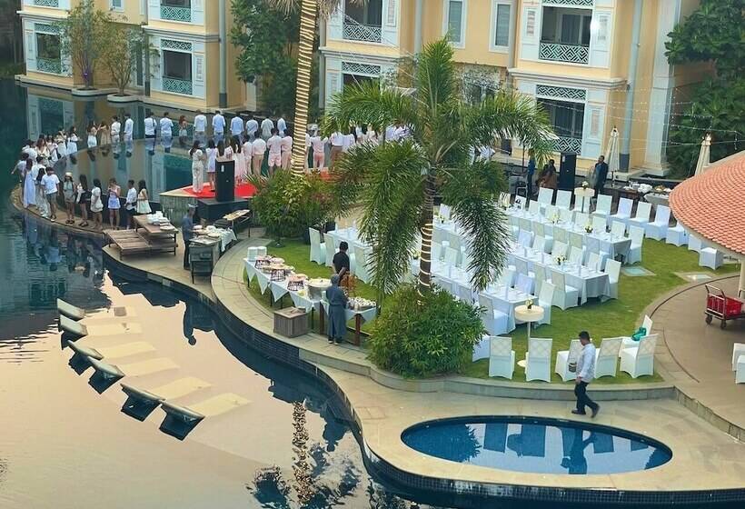 مبيت وإفطار The Royal Family Suites By Memoire Palace Resort & Spa