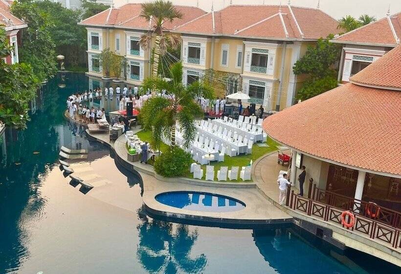 مبيت وإفطار The Royal Family Suites By Memoire Palace Resort & Spa