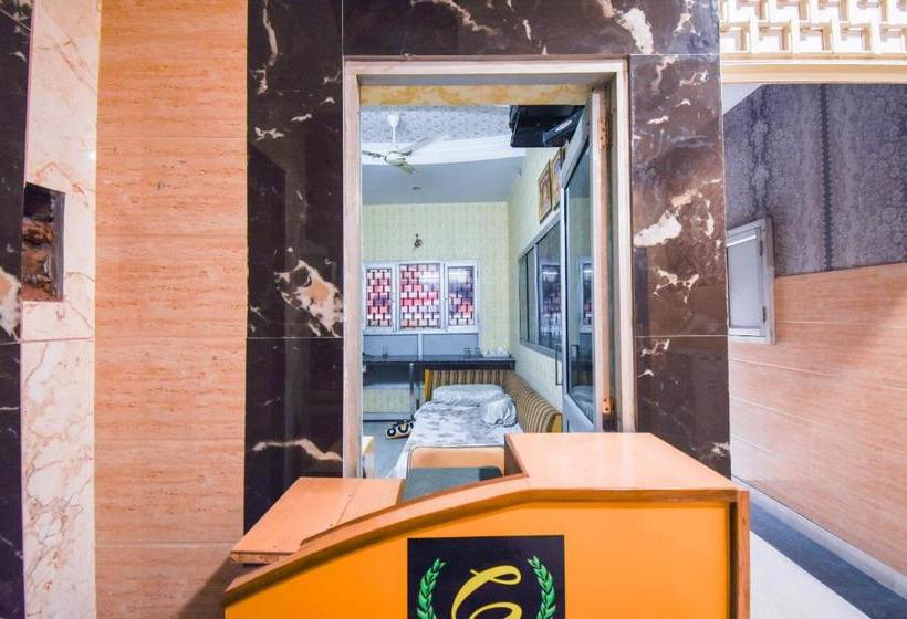 酒店 Capital O 68063  Ravi Residency