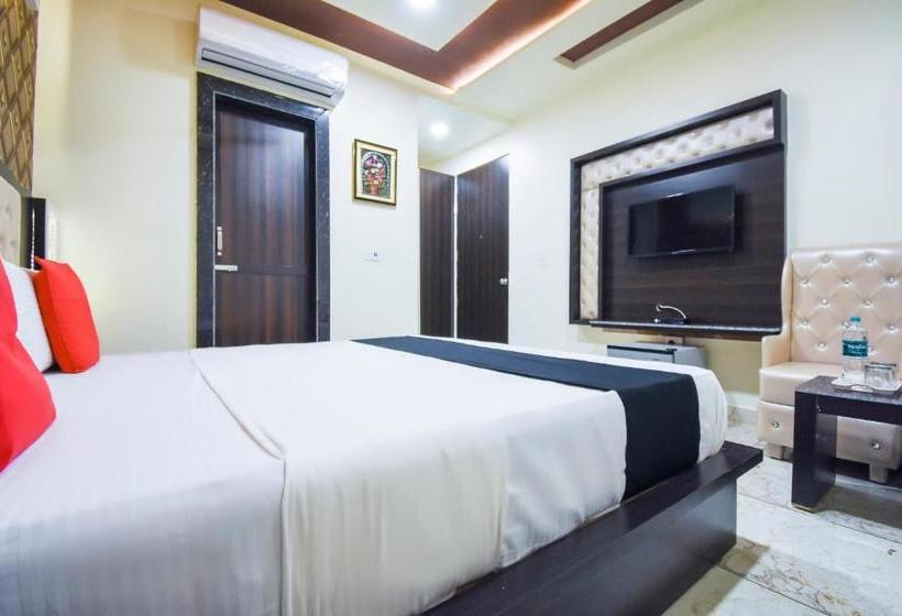 酒店 Capital O 68063  Ravi Residency