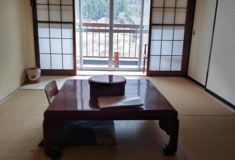 בית מלון כפרי Oyo 44696 Yunokami Shin No Yu