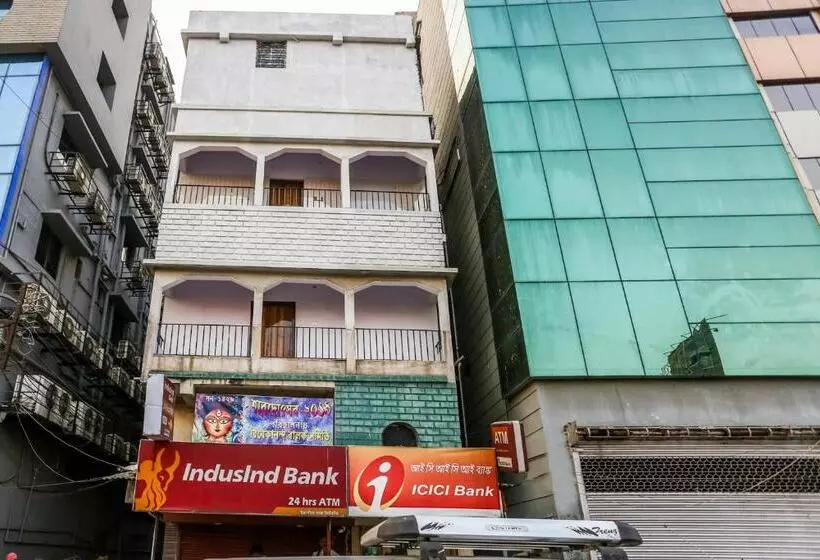 ホテル O Red Velvet Classic Near Netaji Subhash Chandra Bose International Airport