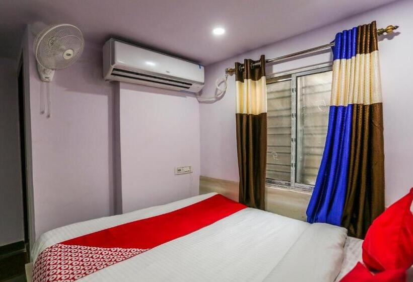 ホテル O Red Velvet Classic Near Netaji Subhash Chandra Bose International Airport