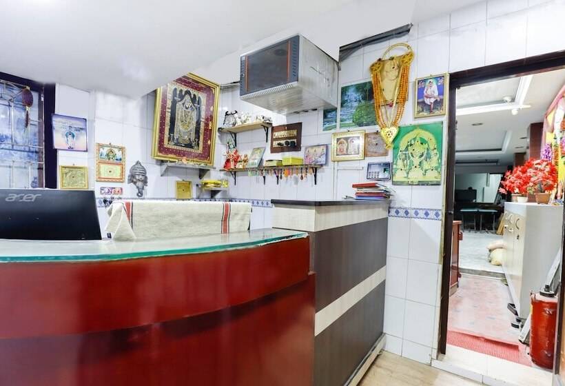 Hotel Oyo 65719 Sree Ganesh Mahal