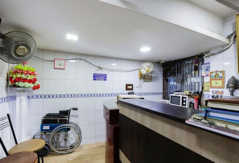 Hotel Oyo 65719 Sree Ganesh Mahal