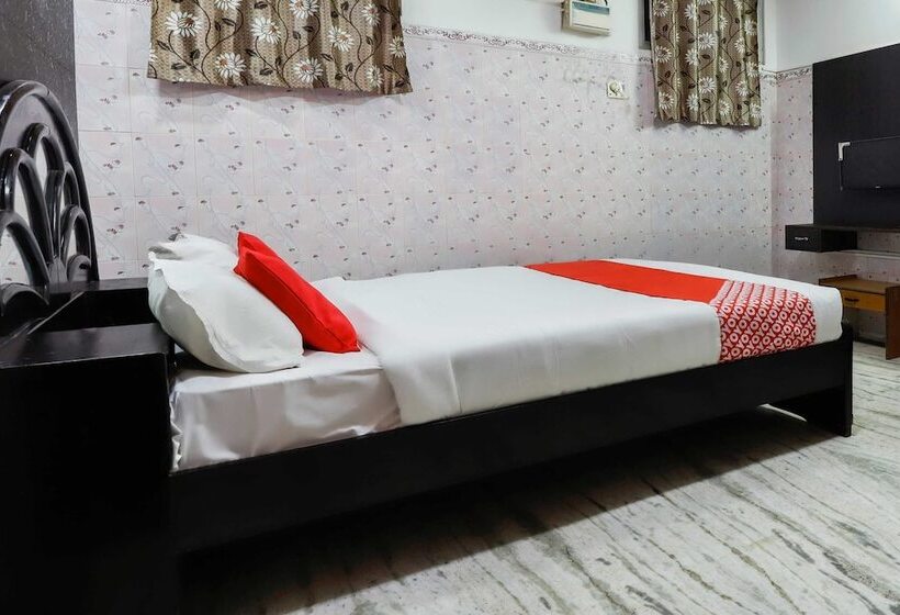 Hotel Oyo 65719 Sree Ganesh Mahal
