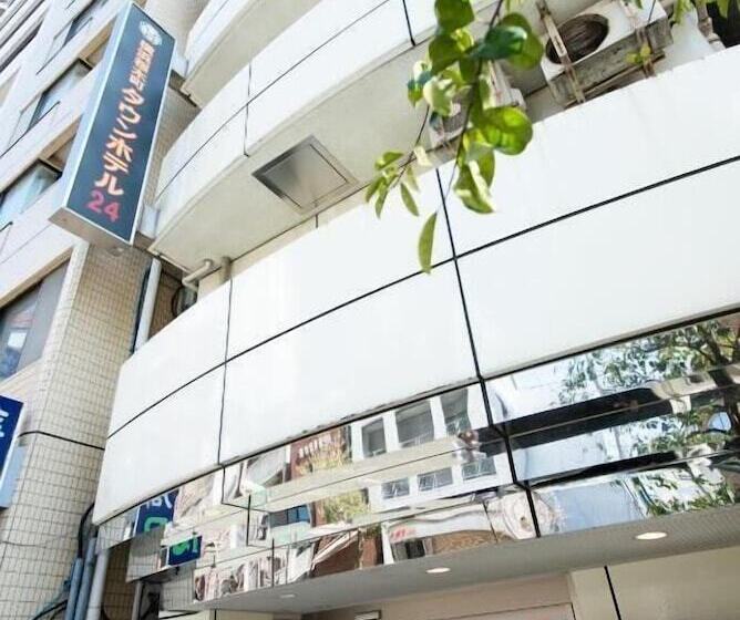 Hotel Yokohama Sakuragicho Town