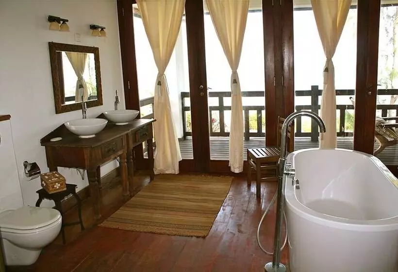 Villa Paradise On The Ocean