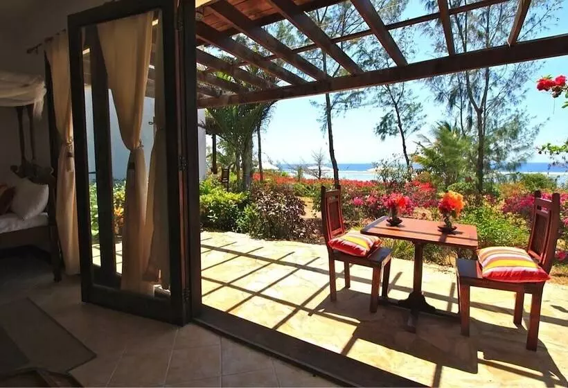 Villa Paradise On The Ocean