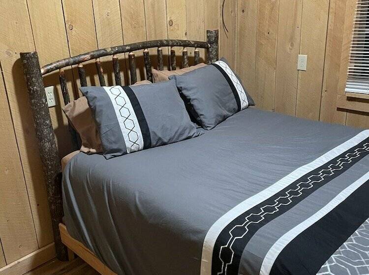 Cabin & Motel Rentals