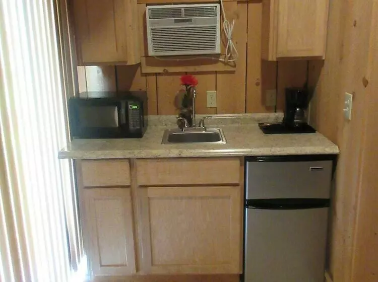 Cabin & Motel Rentals
