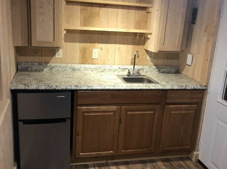 Cabin & Motel Rentals