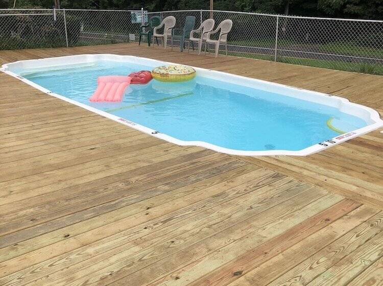 Cabin & Motel Rentals