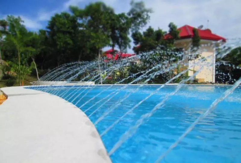 Hotelli Napaling Point Resort