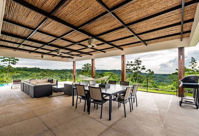 Luna Magnifica   Luna 18