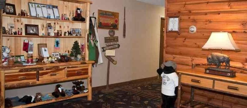Boarders Inn & Suites By Cobblestone Hotels In Waukon