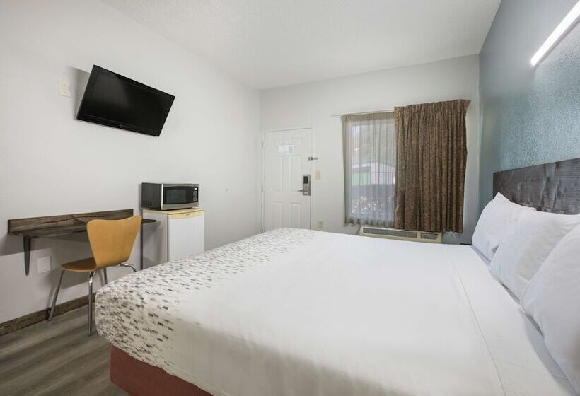 فندق Americas Best Value Inn Stockbridge