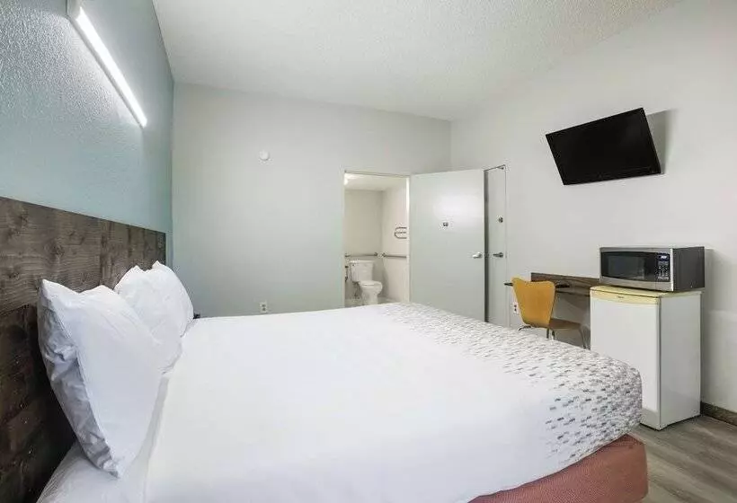 Отель Americas Best Value Inn Stockbridge