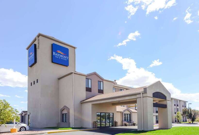 Отель Baymont By Wyndham Pueblo