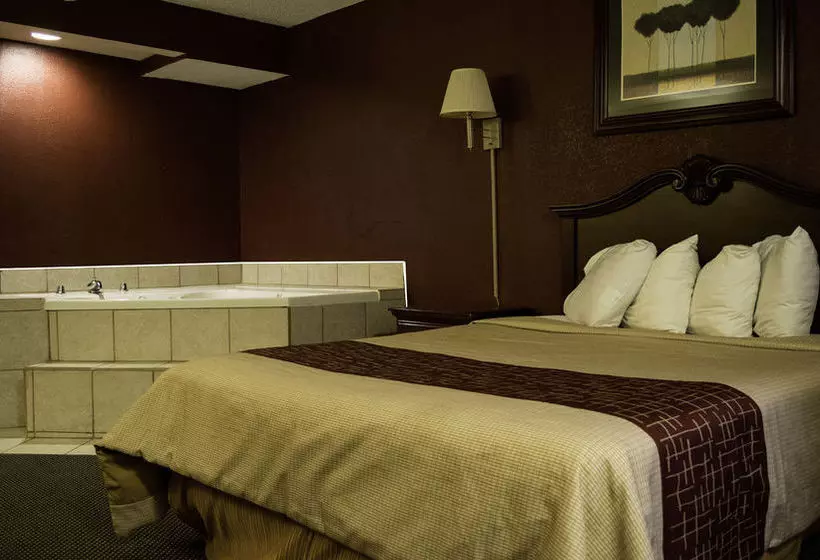 Отель Red Roof Inn & Suites Terre Haute